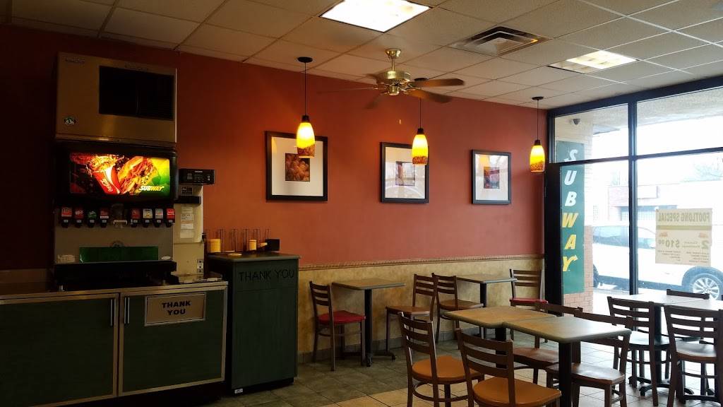 Subway | restaurant | 19615 Plymouth Rd, Detroit, MI 48228, USA | 3132704999 OR +1 313-270-4999