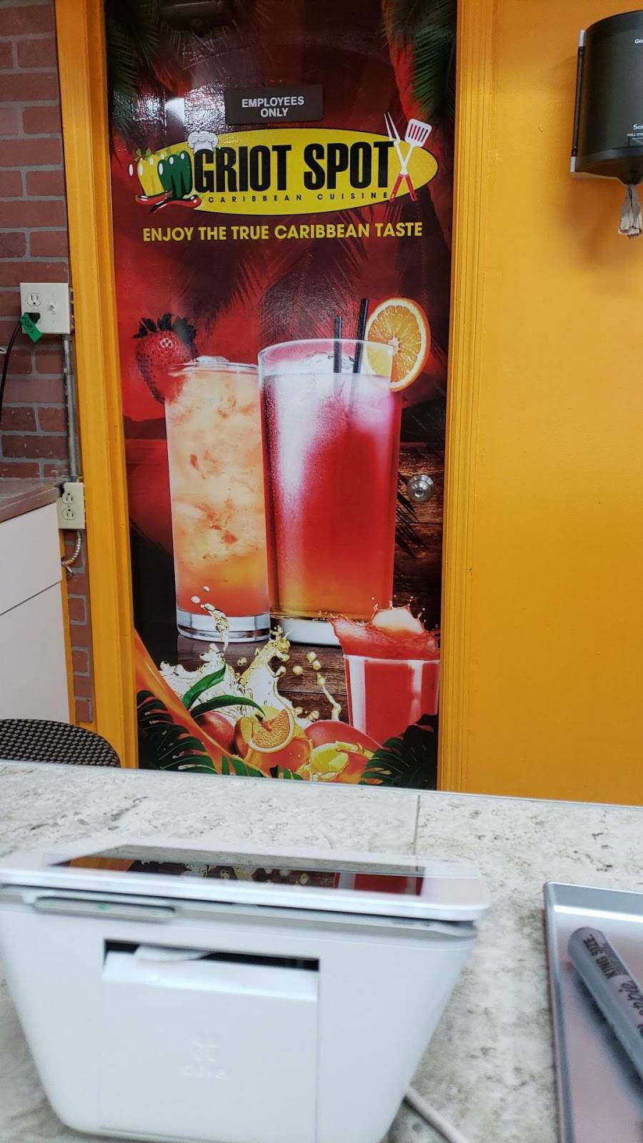 GRIOT SPOT | meal delivery | 15327 NW 7th Ave, North Miami Beach, FL 33169, USA | 3057717951 OR +1 305-771-7951