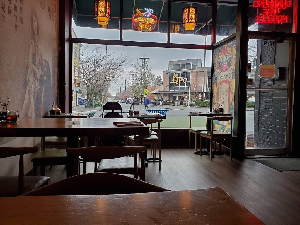 Dumpling The Noodle | restaurant | 1719 N 45th St, Seattle, WA 98103, USA | 2064031724 OR +1 206-403-1724