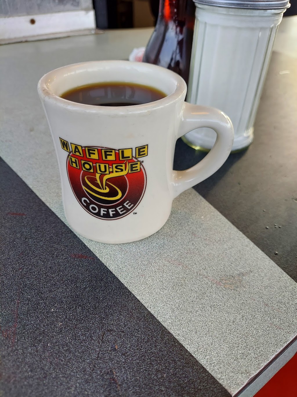 Waffle House | meal takeaway | 145 SE Bandit St, Madison, FL 32340, USA | 8509731321 OR +1 850-973-1321