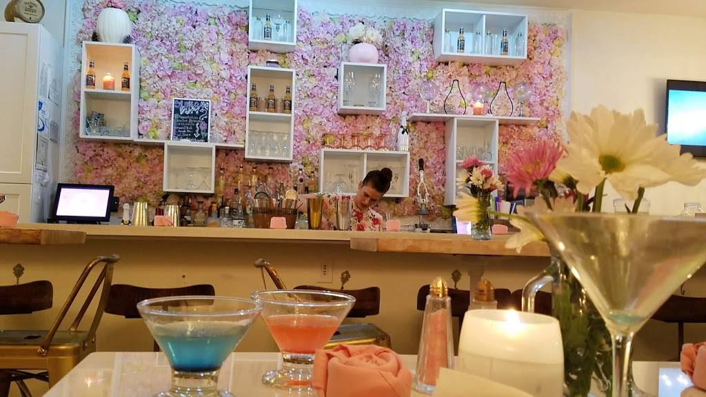 Puff & Petals | restaurant | Temporary Location GardenParc, 792 Cascade Ave SW, Atlanta, GA 30310, USA | 4047551488 OR +1 404-755-1488