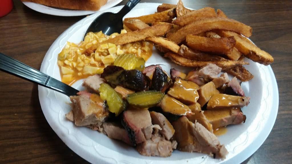 Macon Road Barbeque | restaurant | 2703 Avalon Rd, Columbus, GA 31907, USA | 7065630542 OR +1 706-563-0542