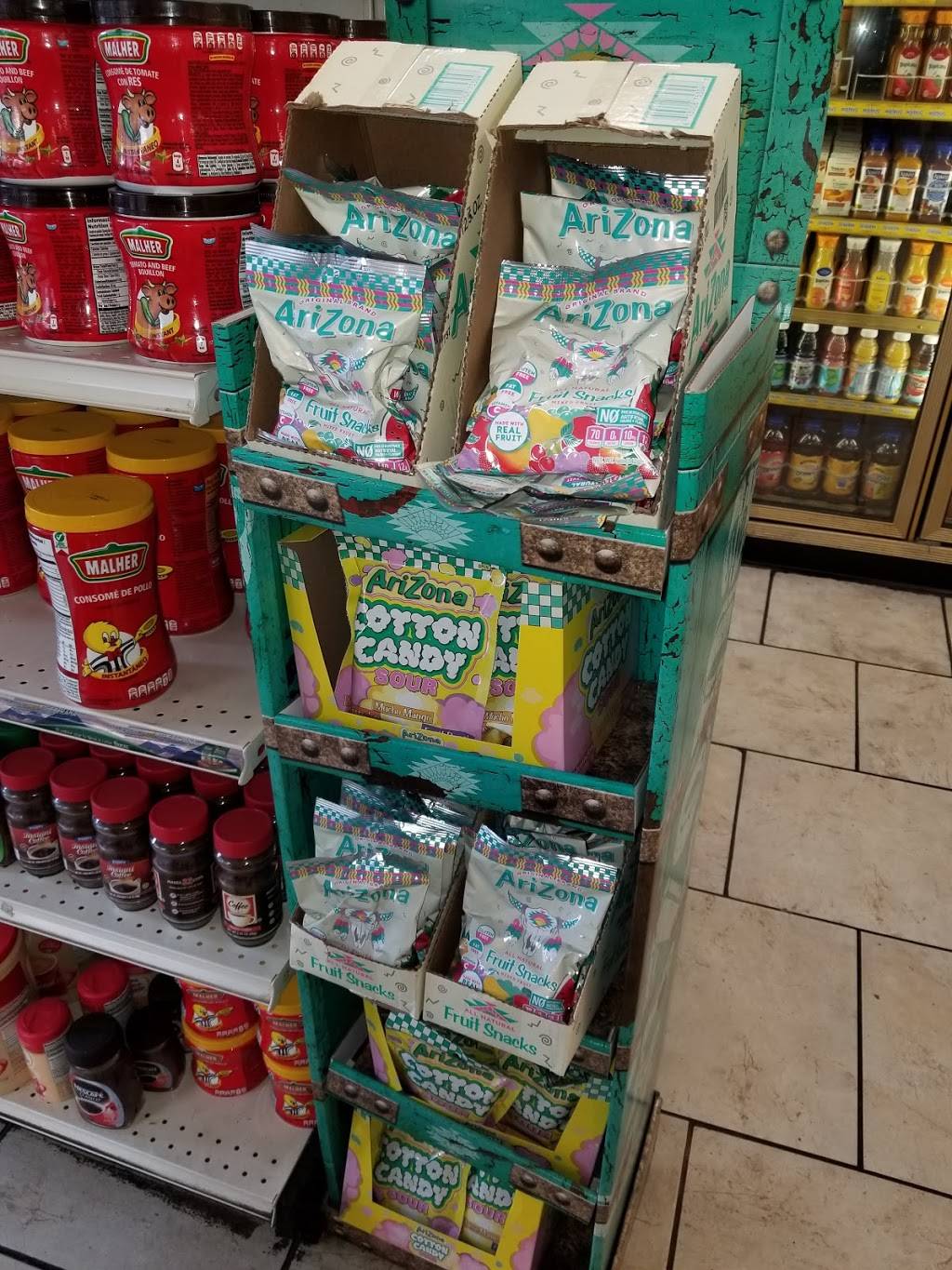 Jaks Deli & Market | restaurant | 305 Montauk Hwy, Speonk, NY 11972, USA | 6318016111 OR +1 631-801-6111