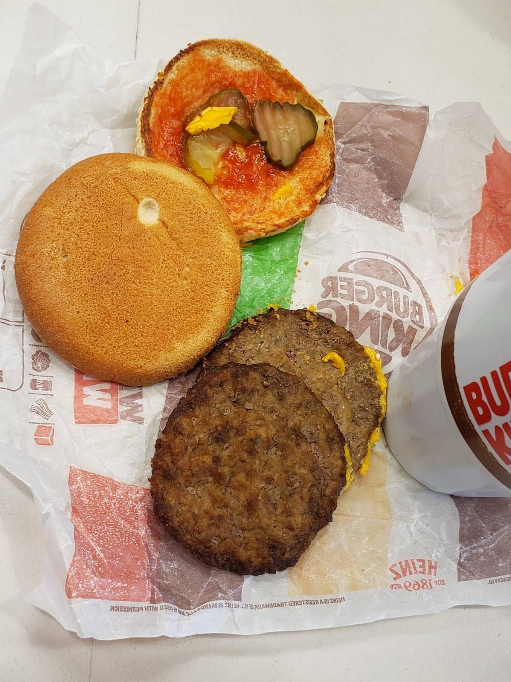 Burger King | restaurant | 5640 Desert Blvd N, El Paso, TX 79912, USA | 9155852995 OR +1 915-585-2995