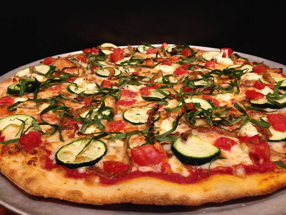 Rubicon Pizza | restaurant | 6001 Northstar Dr, Truckee, CA 96161, USA | 5305622199 OR +1 530-562-2199