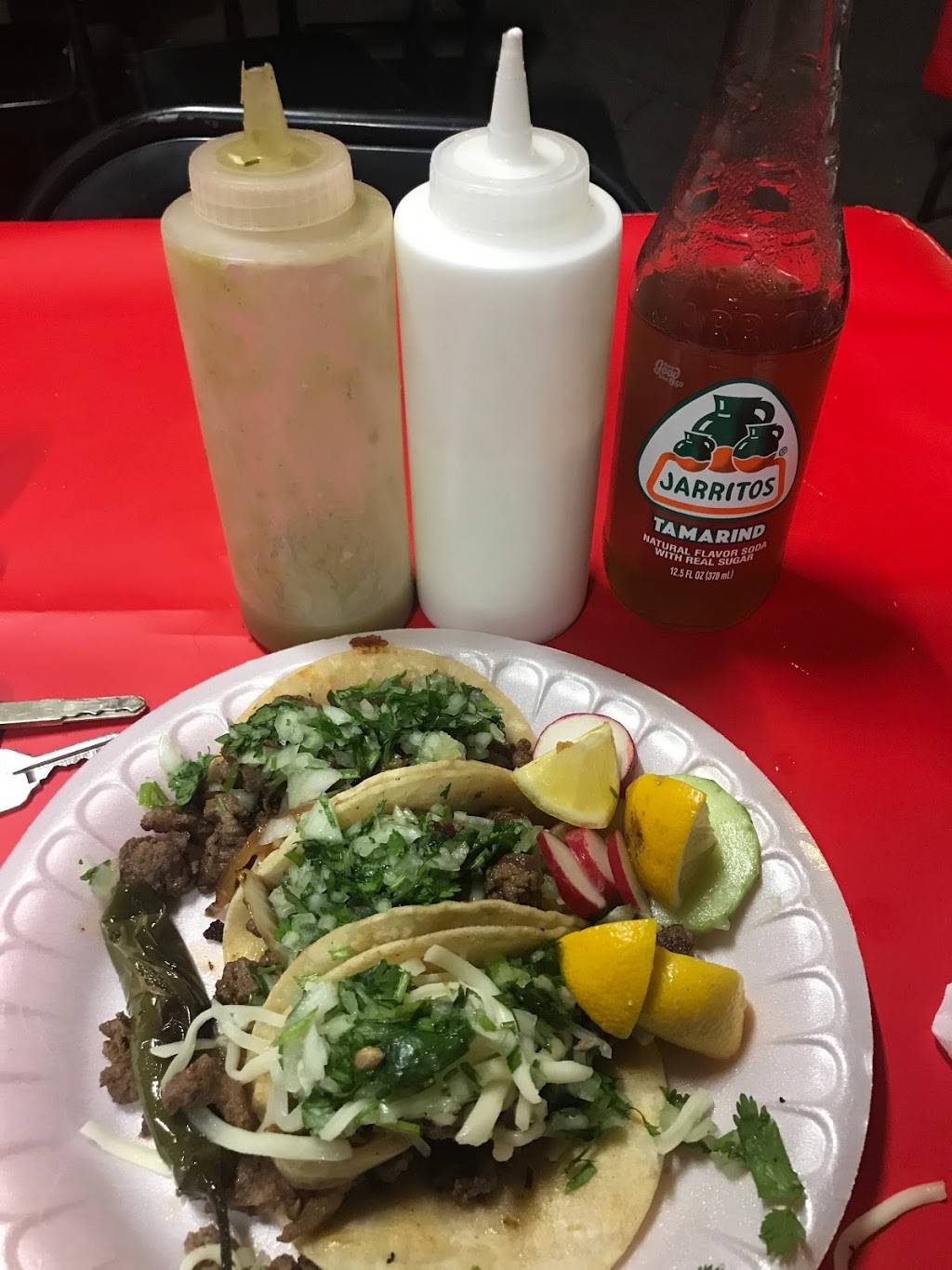 El quiché pupusas | restaurant | 16226 N Cave Creek Rd, Phoenix, AZ 85032, USA | 6024463756 OR +1 602-446-3756