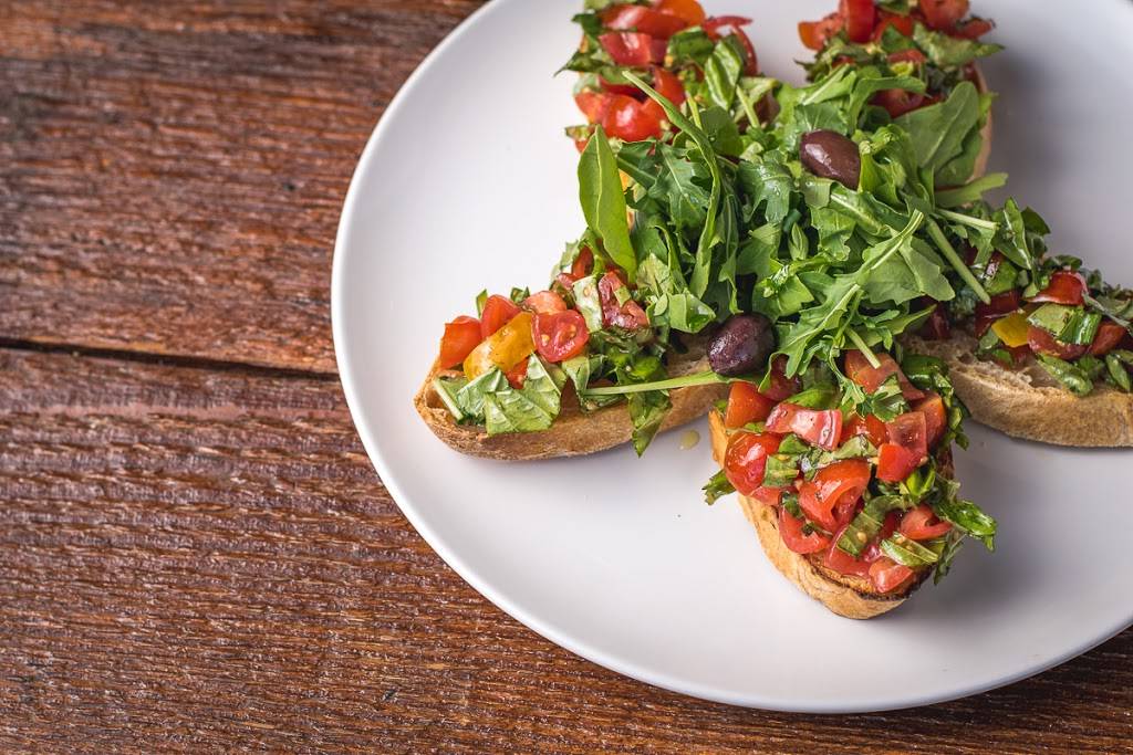 Fiamme Pizza | restaurant | 4706 E Sunrise Dr, Tucson, AZ 85718, USA | 5205295777 OR +1 520-529-5777