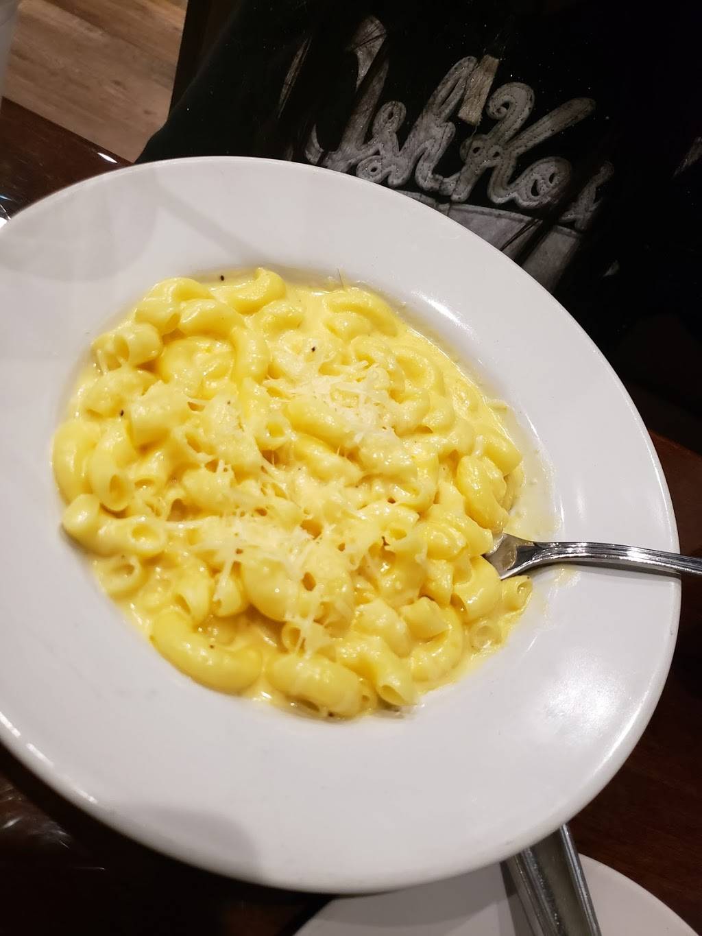 Brick House Restaurant & Catering | restaurant | 27 W Elm St, Lodi, CA 95240, USA | 2094265871 OR +1 209-426-5871