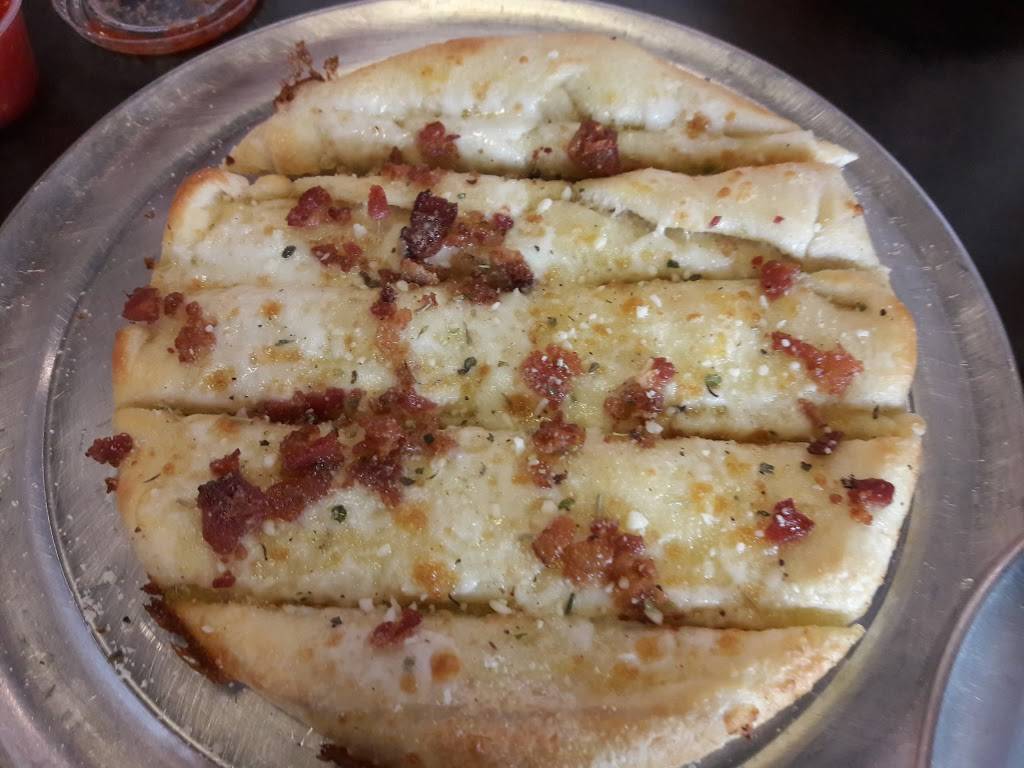 Pie Five Pizza | meal takeaway | 6809 Johnson Dr, Mission, KS 66202, USA | 9132838321 OR +1 913-283-8321