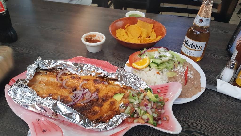 Mariscos La Sirena | restaurant | 515 Main Street, Santa Ana, CA 92701, USA | 7145410350 OR +1 714-541-0350