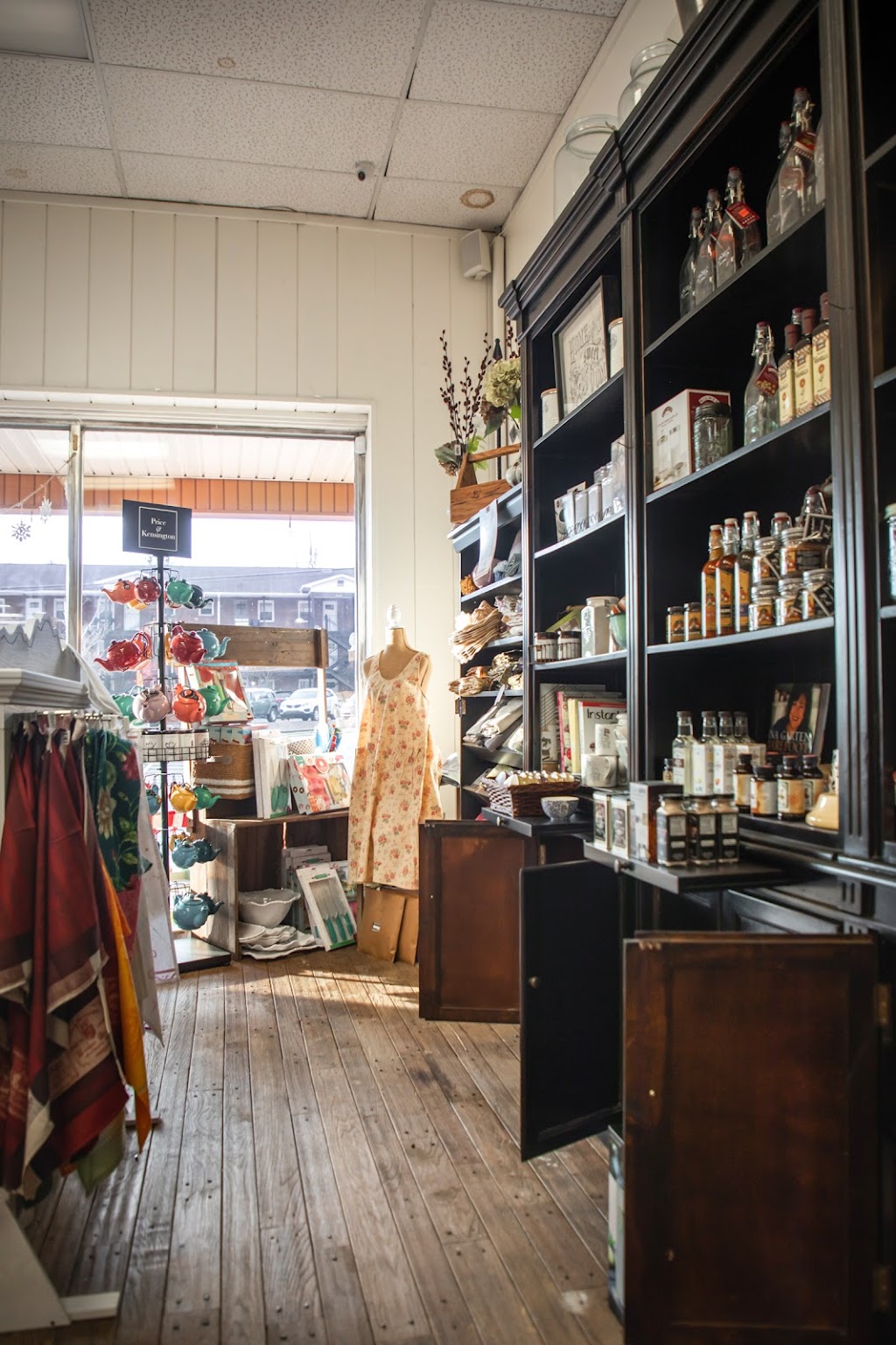 Boone Drug at King Street | restaurant | 202 W King St, Boone, NC 28607, USA | 8282648929 OR +1 828-264-8929