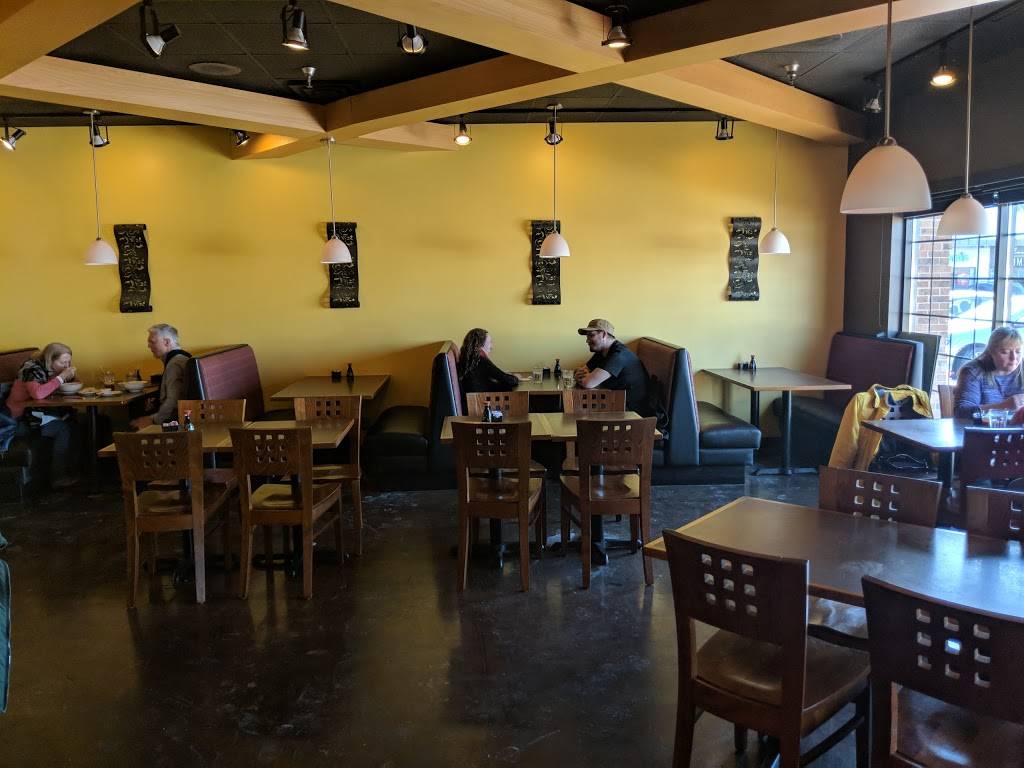 Ducs Vietnamese and Chinese Cuisine | restaurant | 783 Radio Dr #100b, Woodbury, MN 55125, USA | 6517351044 OR +1 651-735-1044