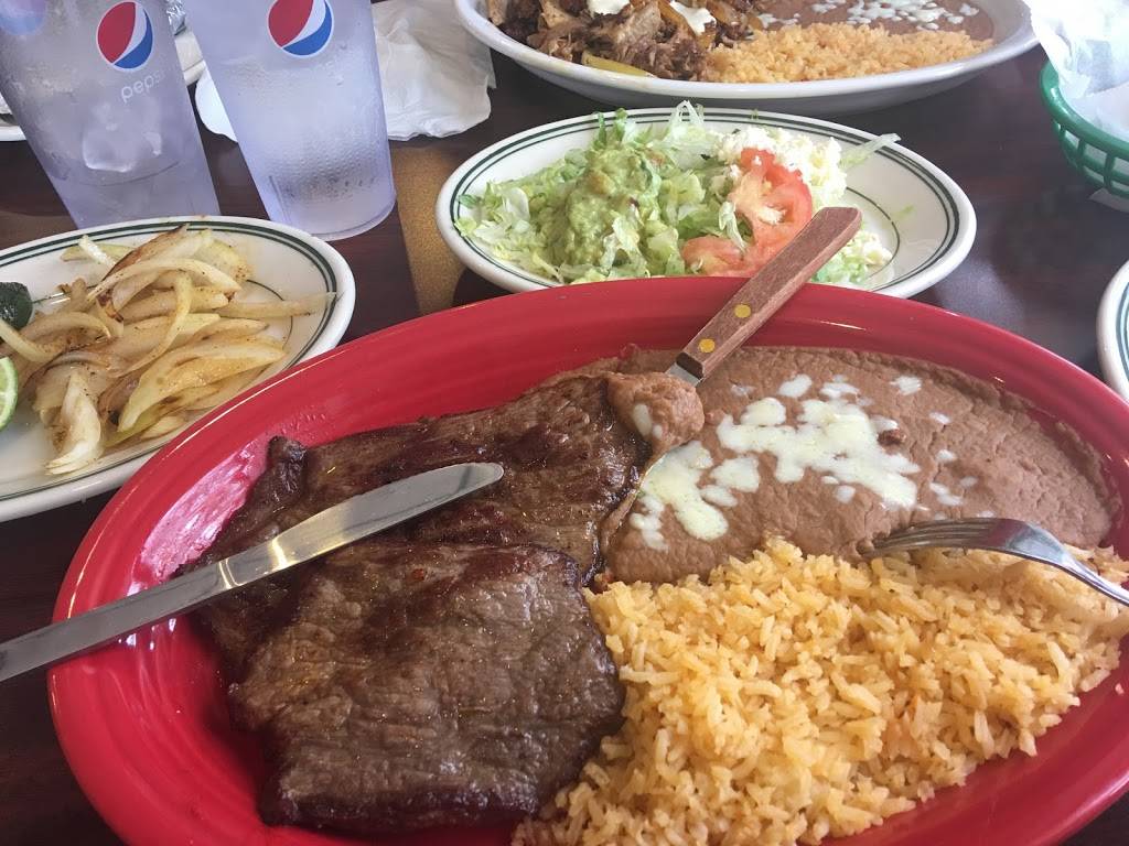 Habaneros mexican grill. | restaurant | 3104 Hamilton Blvd, Allentown, PA 18103, USA | 4842746838 OR +1 484-274-6838