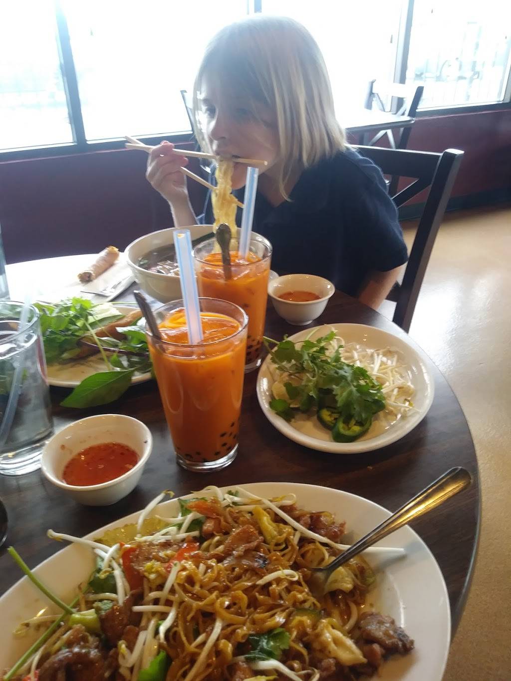 Pho Thien An | restaurant | 7010 Central Ave SE suite c, Albuquerque, NM 87108, USA | 5052653000 OR +1 505-265-3000