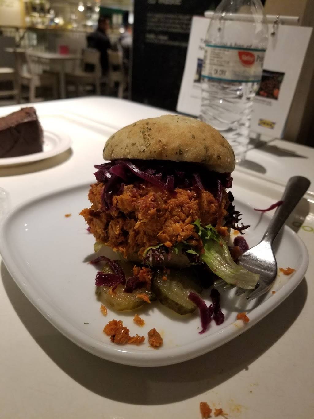 IKEA Restaurant | restaurant | 700 Ikea Ct, West Sacramento, CA 95605, USA | 8888884532 OR +1 888-888-4532