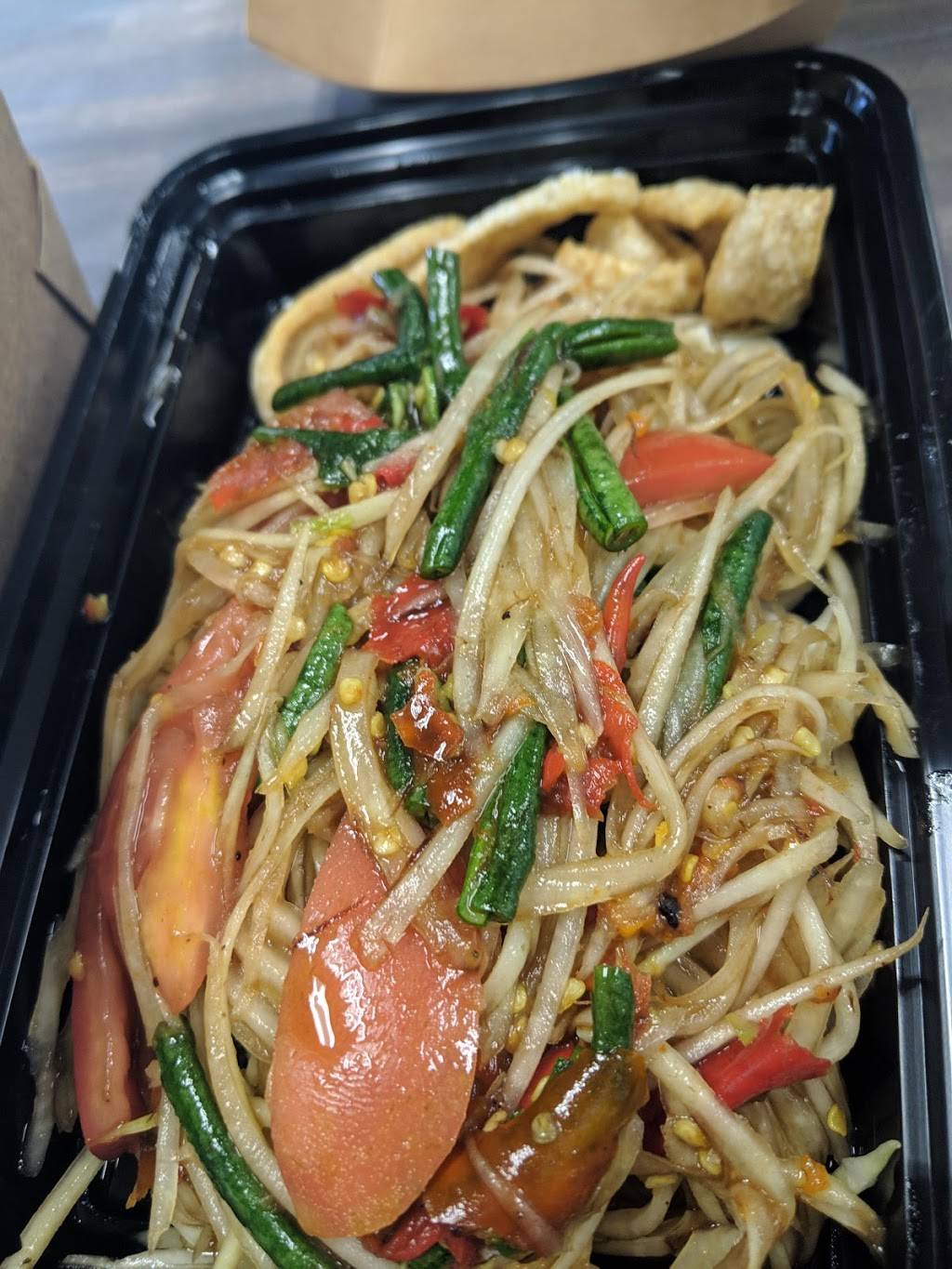 Famous Lao Papaya | restaurant | 3005 Silver Creek Rd #164, San Jose, CA 95121, USA | 4086132746 OR +1 408-613-2746