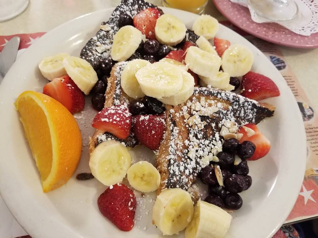 Our Town Grille | restaurant | 303 Hempstead Ave, Malverne, NY 11565, USA | 5168870583 OR +1 516-887-0583