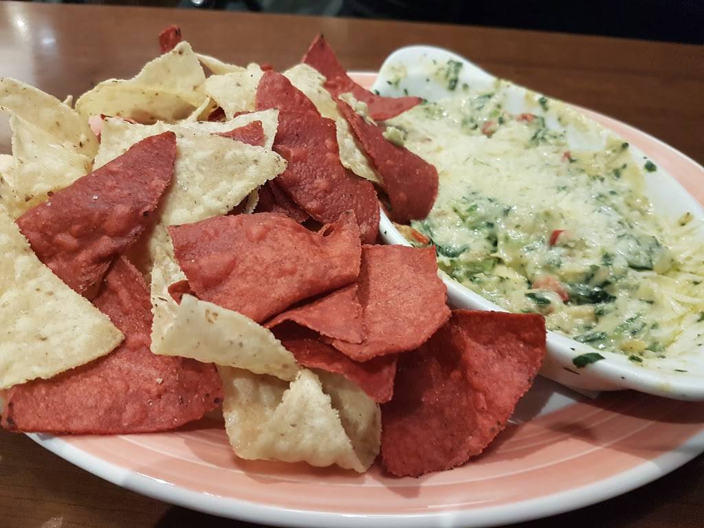 Swiss Chalet | restaurant | 15 Bell Blvd, Belleville, ON K8P 4S5, Canada | 6139627010 OR +1 613-962-7010