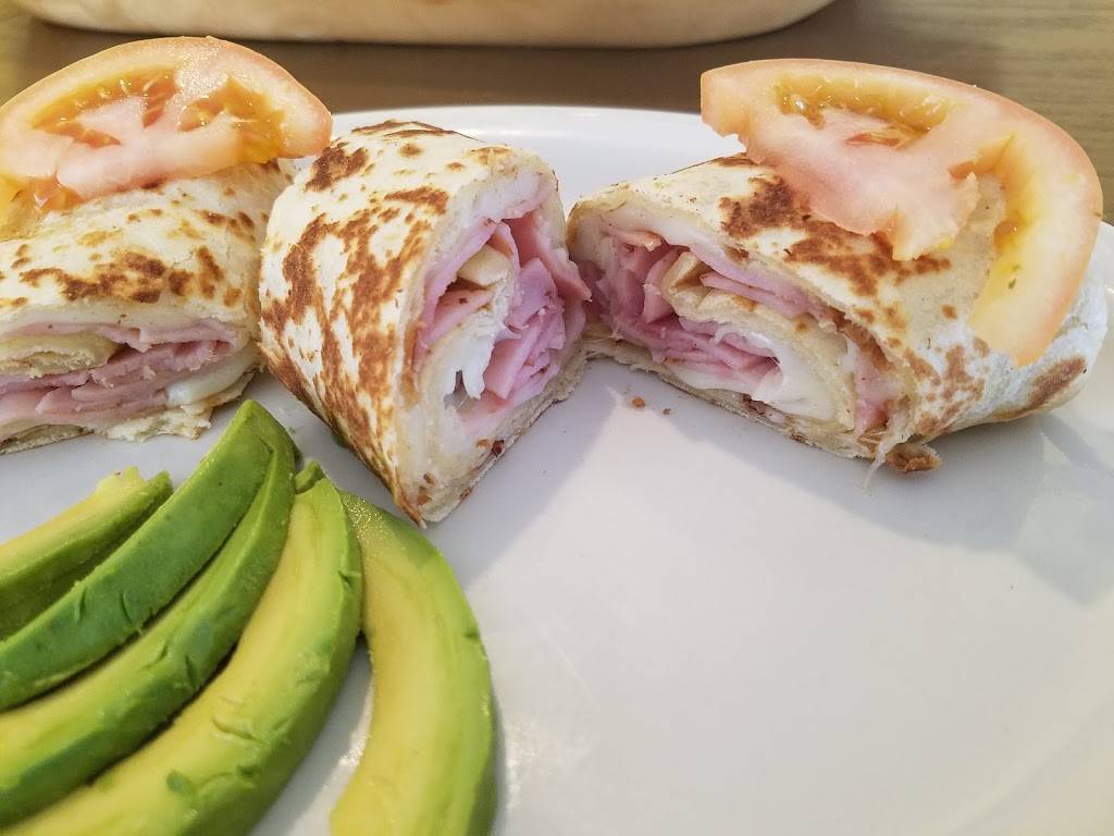 The Patio | restaurant | 190 Lake St, Newburgh, NY 12550, USA | 8455620101 OR +1 845-562-0101