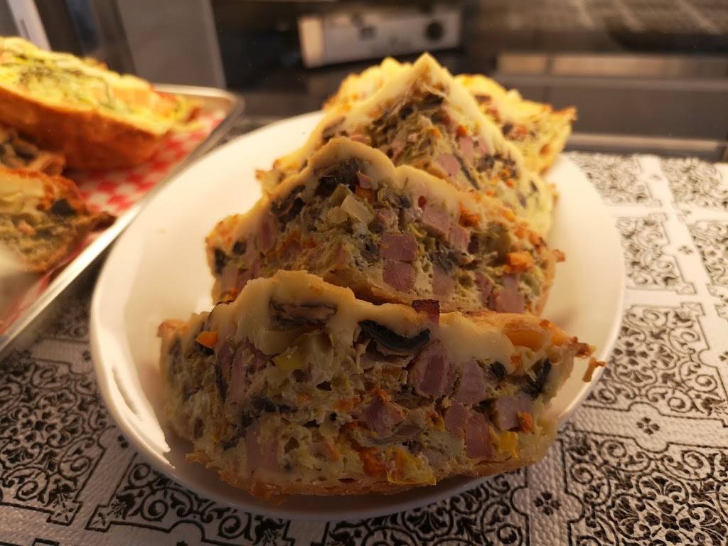 RESTAURANT Café Le Signet | restaurant | 295 Boulevard Sainte-Rose, Laval, QC H7L 1M1, Canada | 4506251222 OR +1 450-625-1222