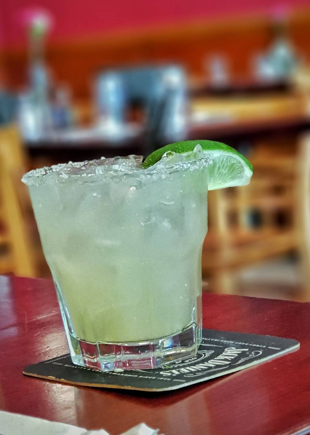 El Nopal | restaurant | 631 5th Ave, Brooklyn, NY 11215, USA | 7185412732 OR +1 718-541-2732