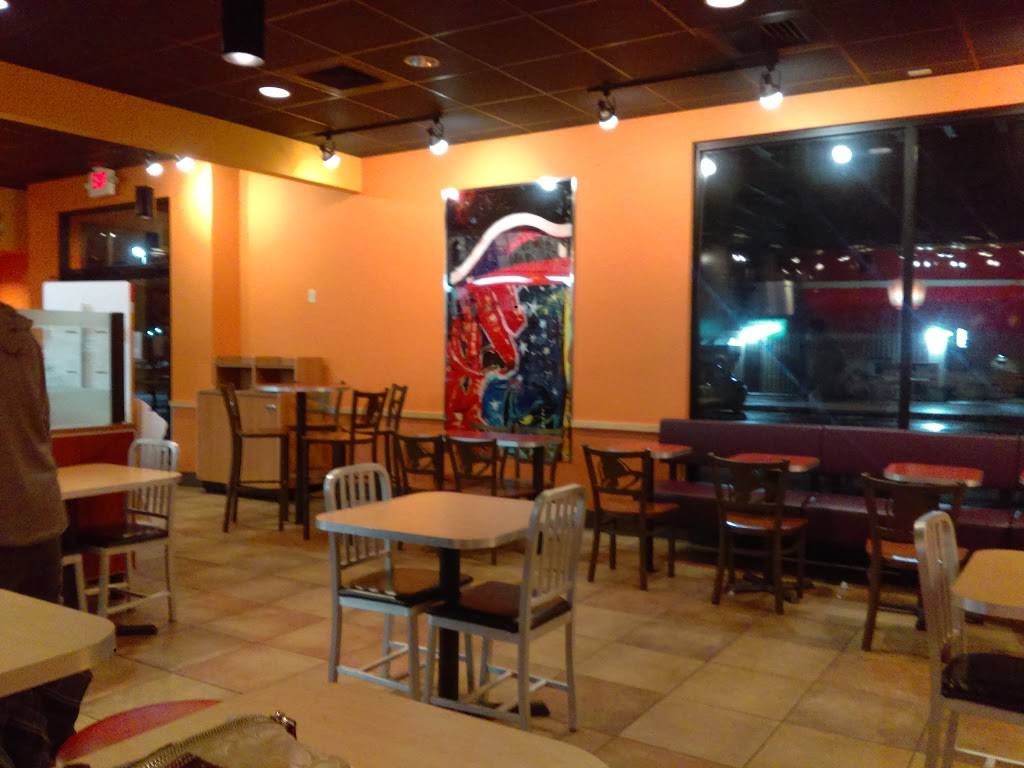 Taco Bell | meal takeaway | 1601 Madison Ave, Fort Atkinson, WI 53538, USA | 9205633300 OR +1 920-563-3300