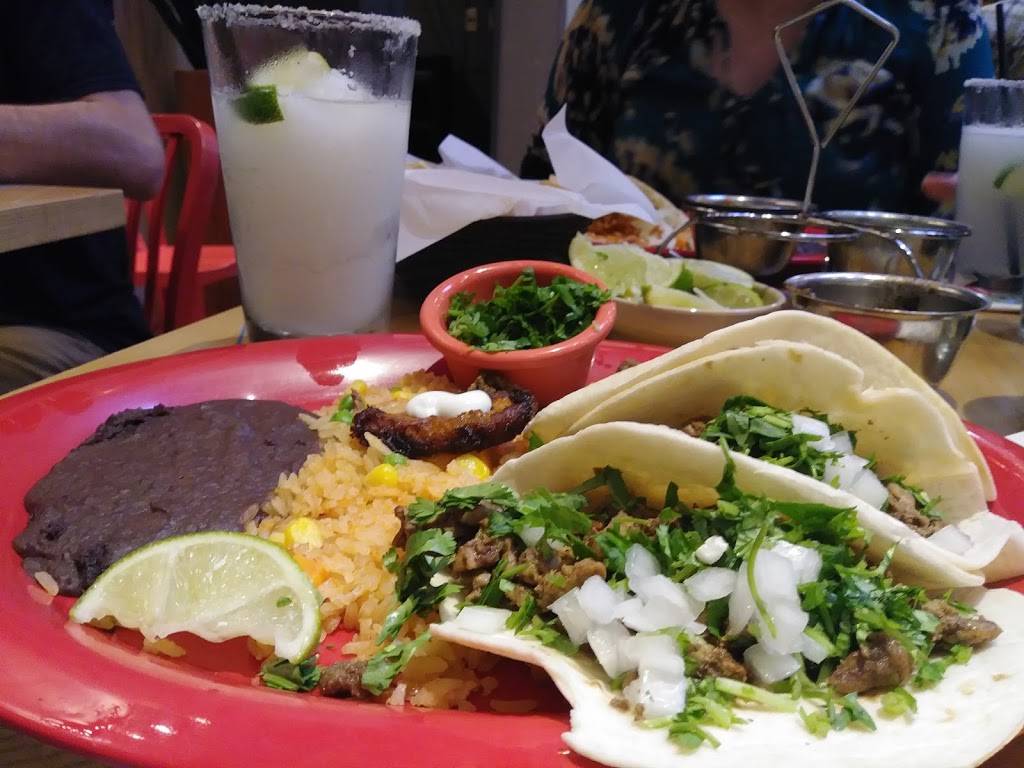 BelAir Cantina Downer Ave | restaurant | 2625 N Downer Ave, Milwaukee, WI 53211, USA | 4149641190 OR +1 414-964-1190