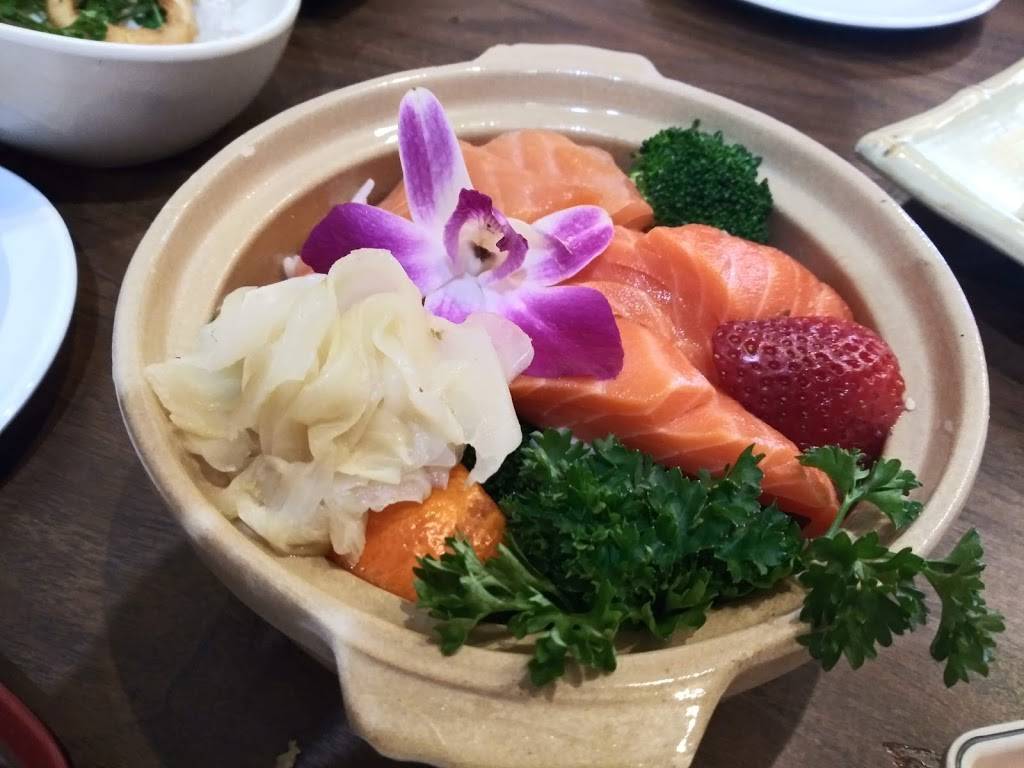 Bento Toro Sushi | restaurant | 2210 W Main St, Battle Ground, WA 98604, USA | 3606874500 OR +1 360-687-4500