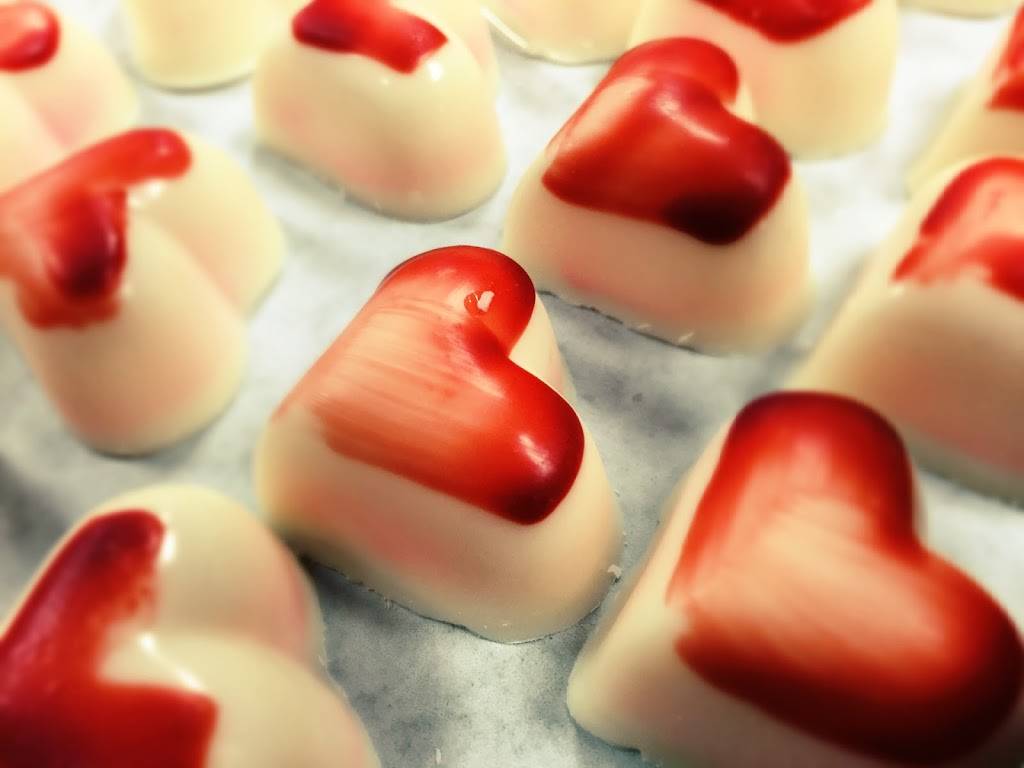 Chocology | bakery | 2269 First St, Fort Myers, FL 33901, USA | 2392260297 OR +1 239-226-0297