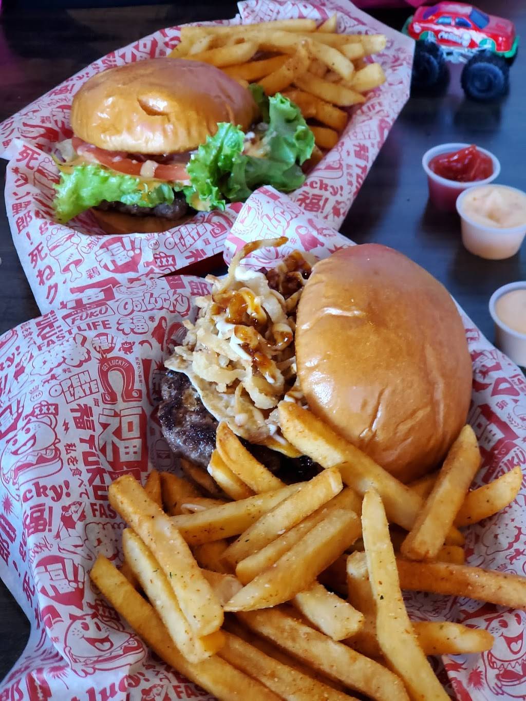 Fukuburger Buffalo | restaurant | 7365 S Buffalo Dr unit a, Las Vegas, NV 89113, USA | 7026846161 OR +1 702-684-6161
