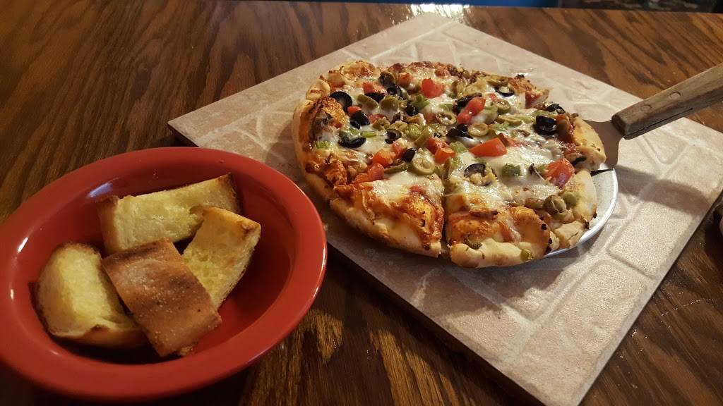 Galatis Family Restaurant | restaurant | 637 S Commerce Ave, Sebring, FL 33870, USA | 8633823333 OR +1 863-382-3333