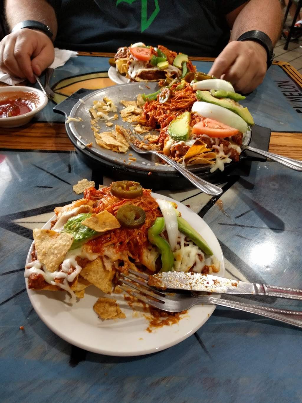 Taqueria Mi Pueblo | restaurant | 7278 Dix St, Detroit, MI 48209, USA | 3138413315 OR +1 313-841-3315