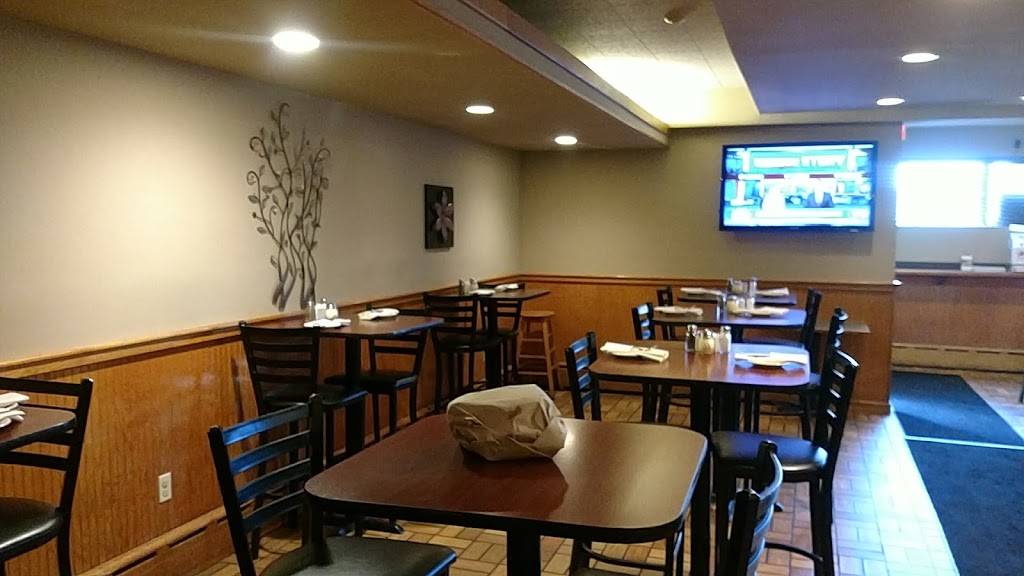 The Venetian Restaurant | restaurant | 909 Broad St, East Weymouth, MA 02189, USA | 7813374363 OR +1 781-337-4363