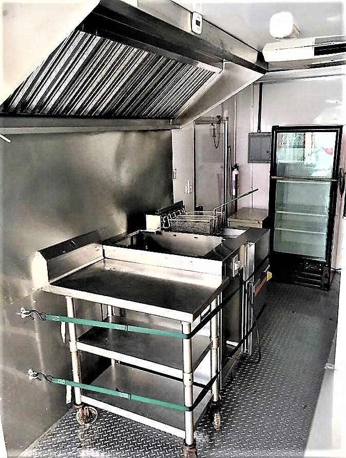 Capital Chicken and Waffles | restaurant | 9938 E Swann Creek Rd Suite 718, Fort Washington, MD 20744, USA | 2087792291 OR +1 208-779-2291