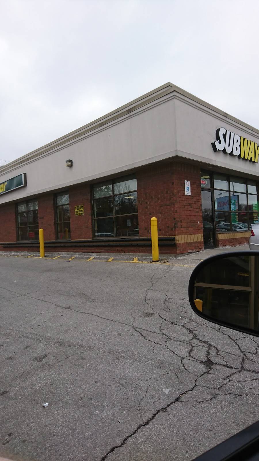 Subway | restaurant | 1244 Lawrence Ave E Unit A Bldg B, North York, ON M3A 1C3, Canada | 4164451556 OR +1 416-445-1556