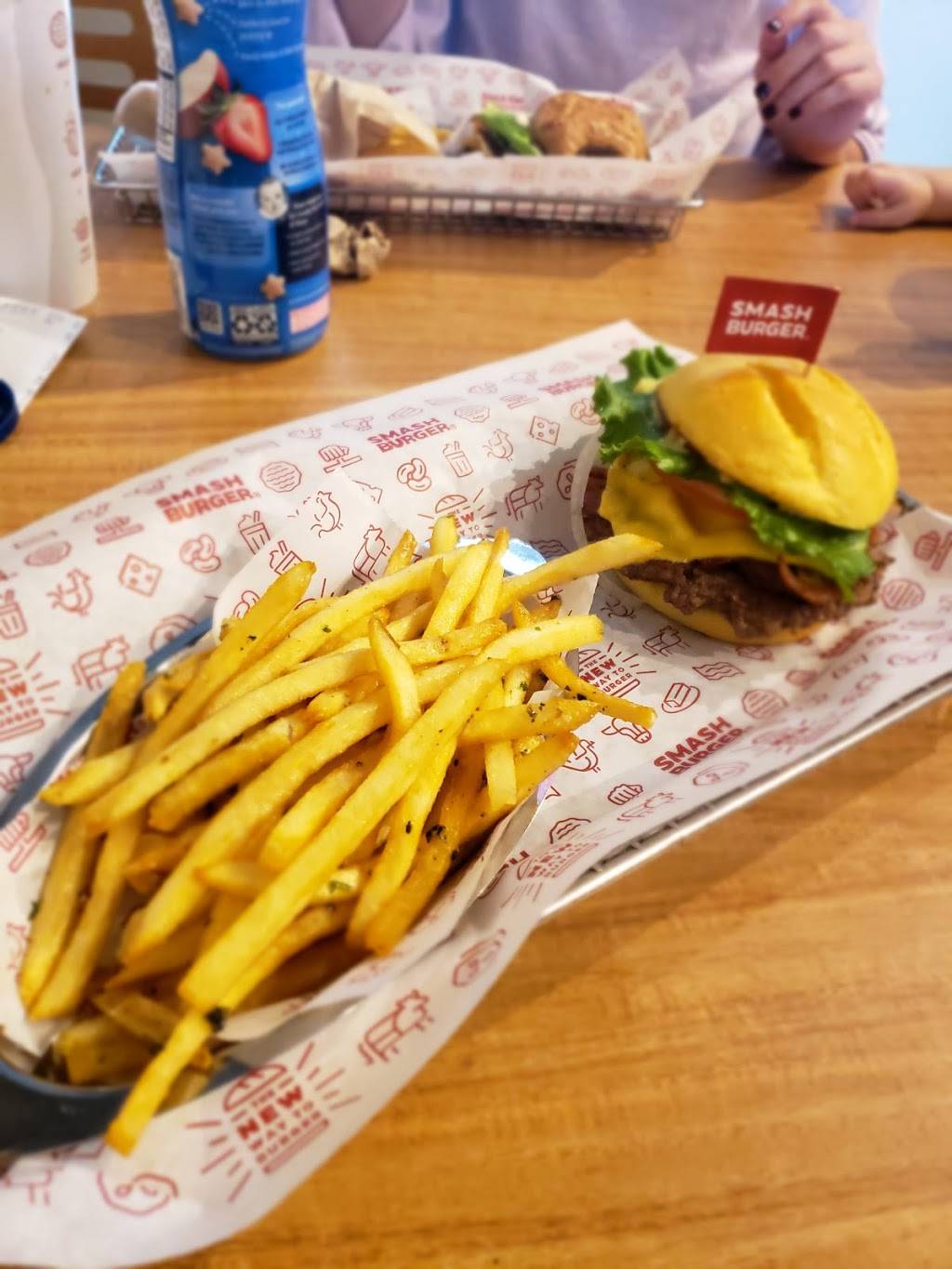 Smashburger | restaurant | 12701 Narcoossee Rd #150, Orlando, FL 32832, USA | 4076684315 OR +1 407-668-4315