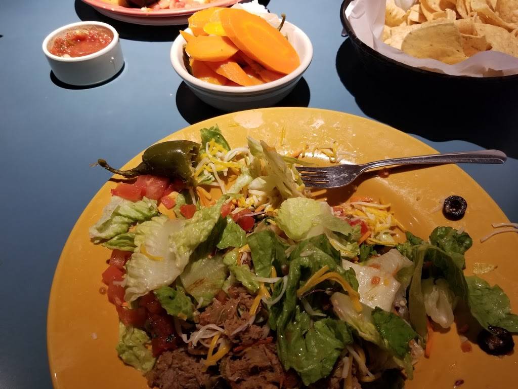 Tio Leos Mexican Restaurant | night club | 5302 Napa St, San Diego, CA 92110, USA | 6195421462 OR +1 619-542-1462