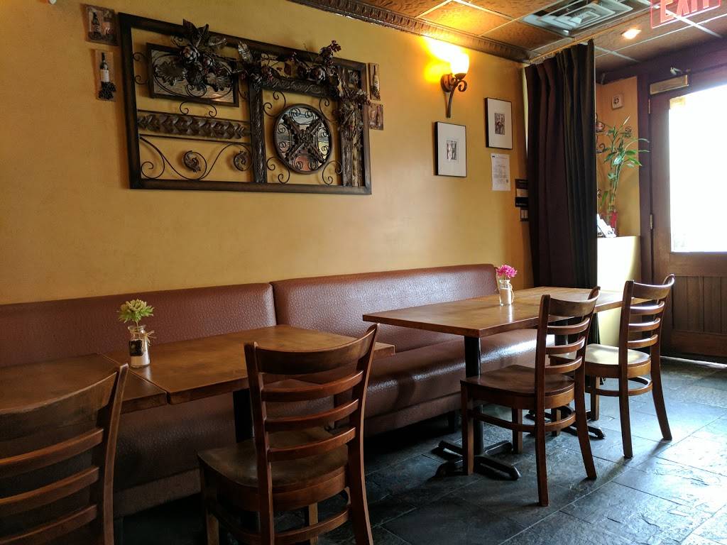 Cataldos | restaurant | 554 Vanderbilt Ave #1, Brooklyn, NY 11238, USA | 7188576700 OR +1 718-857-6700