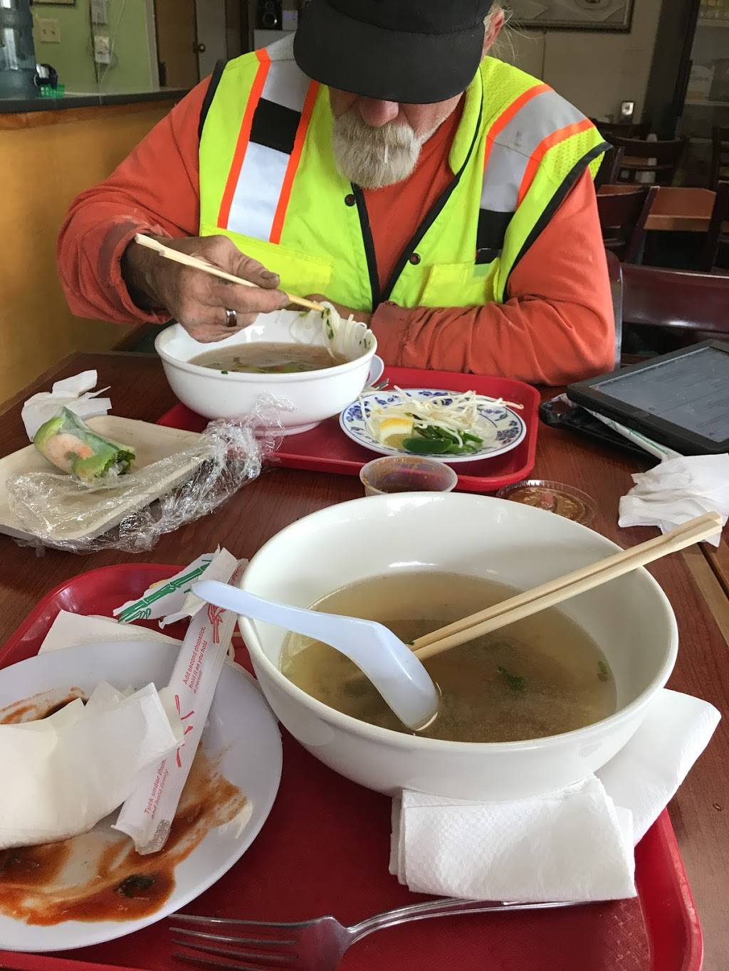 Lily Coffee | cafe | 3170 De La Cruz Blvd, Santa Clara, CA 95054, USA | 4087489880 OR +1 408-748-9880