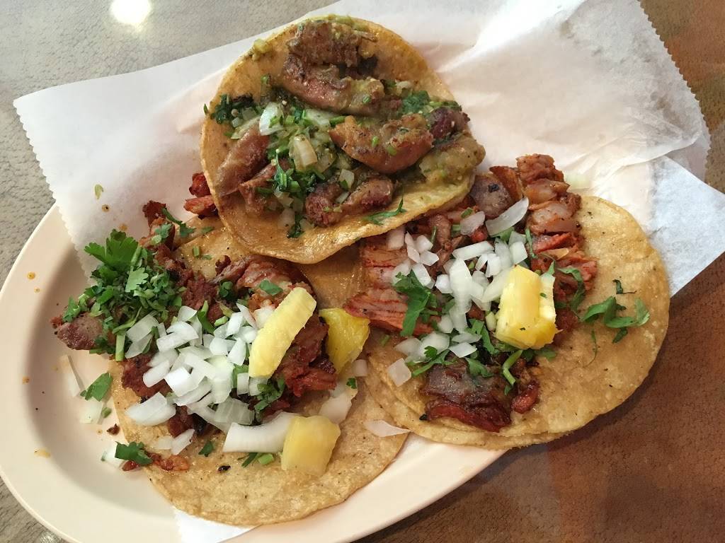 Marios Tacos | restaurant | 4540 W 63rd St, Chicago, IL 60629, USA | 7735828226 OR +1 773-582-8226