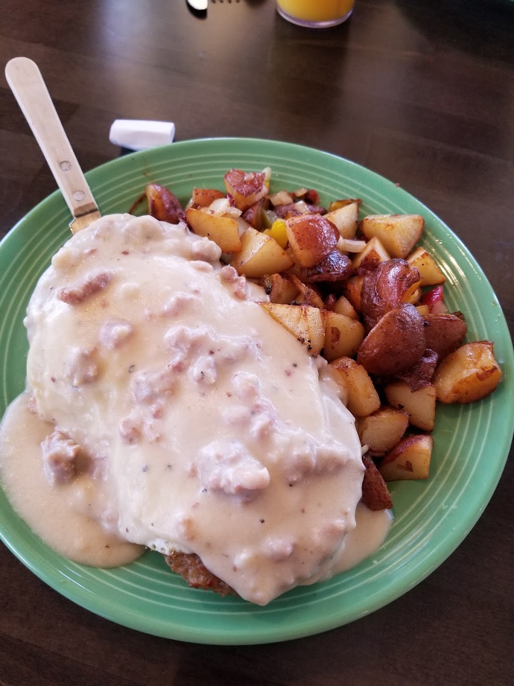 Country harvest | restaurant | 596 Mobil Ave, Camarillo, CA 93010, USA | 8054827311 OR +1 805-482-7311