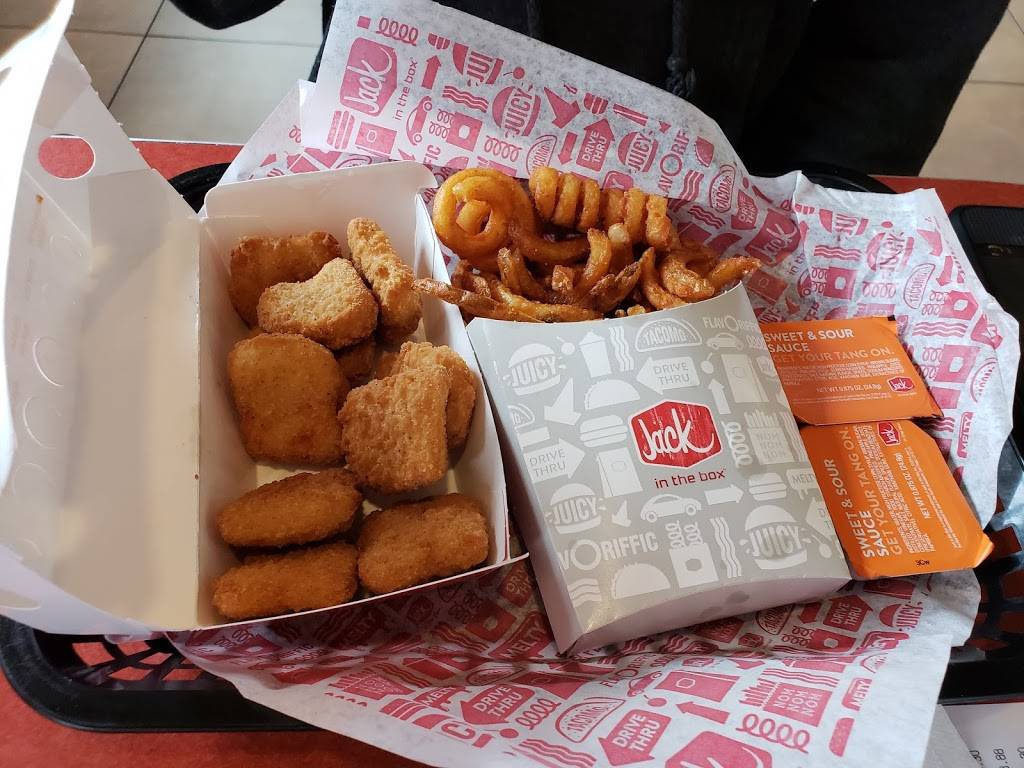Jack in the Box | restaurant | 827 Ave D, Snohomish, WA 98290, USA | 3605686644 OR +1 360-568-6644