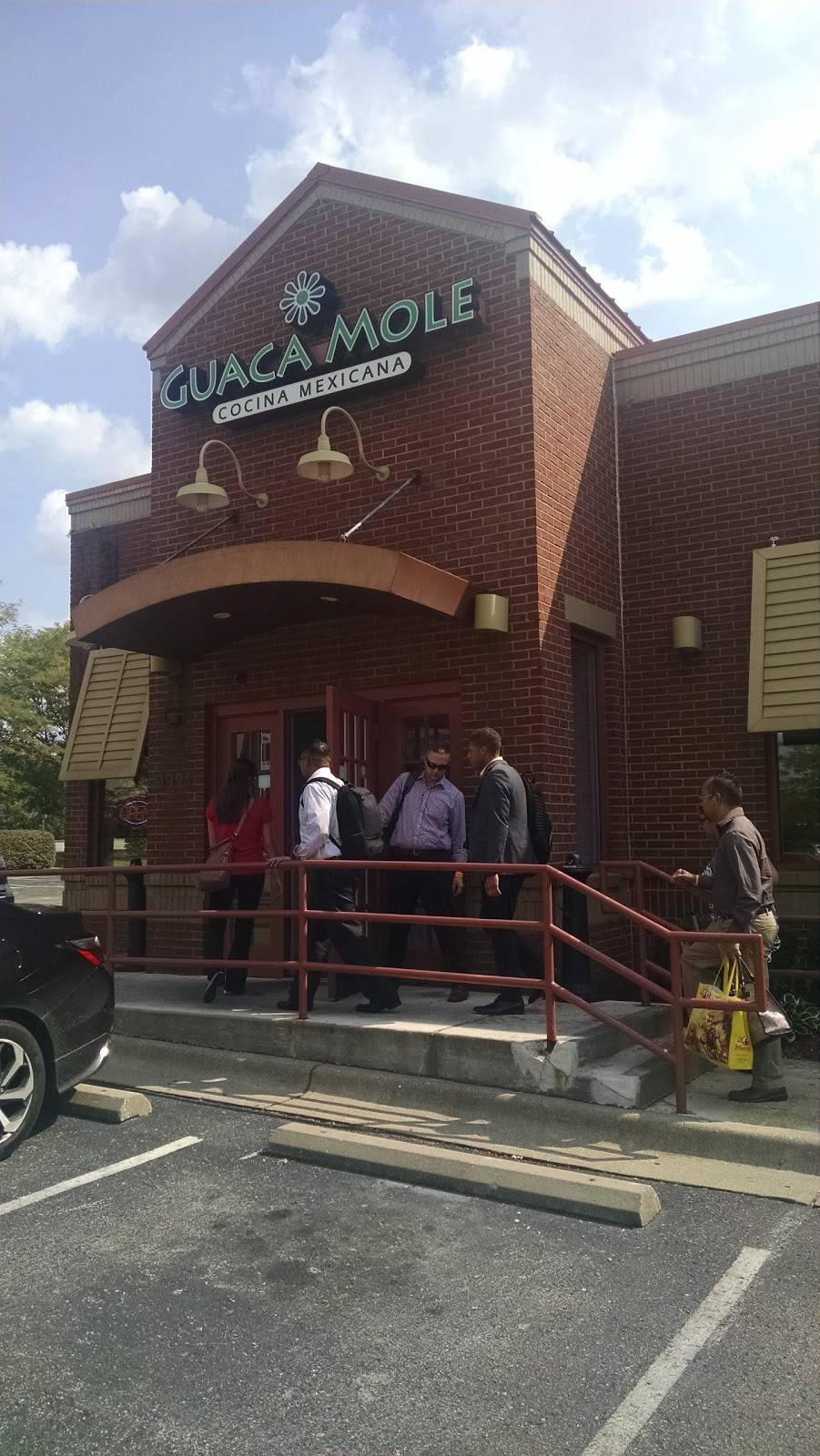 Guaca Mole | restaurant | 9921 Ormsby Station Rd, Louisville, KY 40223, USA | 5023654822 OR +1 502-365-4822