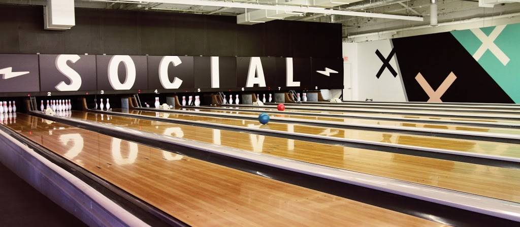 Radio Social | restaurant | 20 Carlson Rd, Rochester, NY 14610, USA | 5852441484 OR +1 585-244-1484