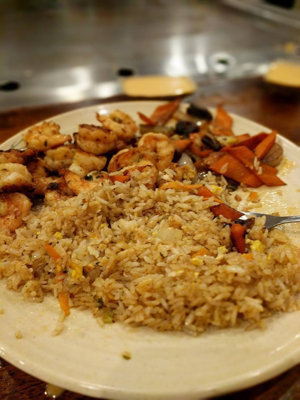 Sakura Japanese Steak, Seafood House & Sushi Bar | restaurant | 7021, 2625 Housley Rd E, Annapolis, MD 21401, USA | 4105730006 OR +1 410-573-0006