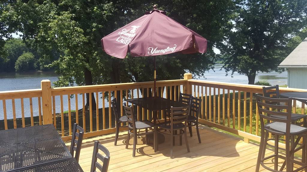 Penns Tavern Historical Waterfront Restaurant | restaurant | 113 River Rd Route 147, Sunbury, PA 17801, USA | 5702862007 OR +1 570-286-2007