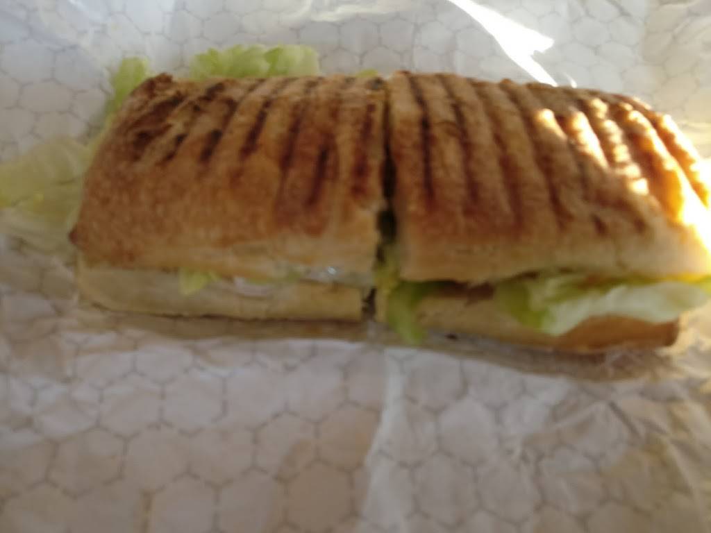 Olive & Ivy | restaurant | 3400 E Sky Harbor Blvd, Phoenix, AZ 85034, USA | 6022733300 OR +1 602-273-3300