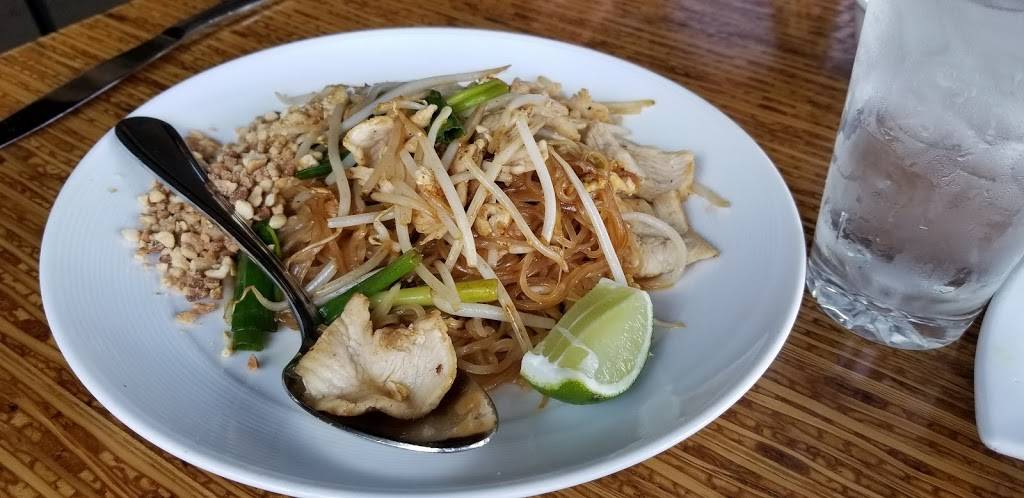 Chi Extraordinary Kitchen | restaurant | 2789 Adams Ave, San Diego, CA 92116, USA | 6197959999 OR +1 619-795-9999