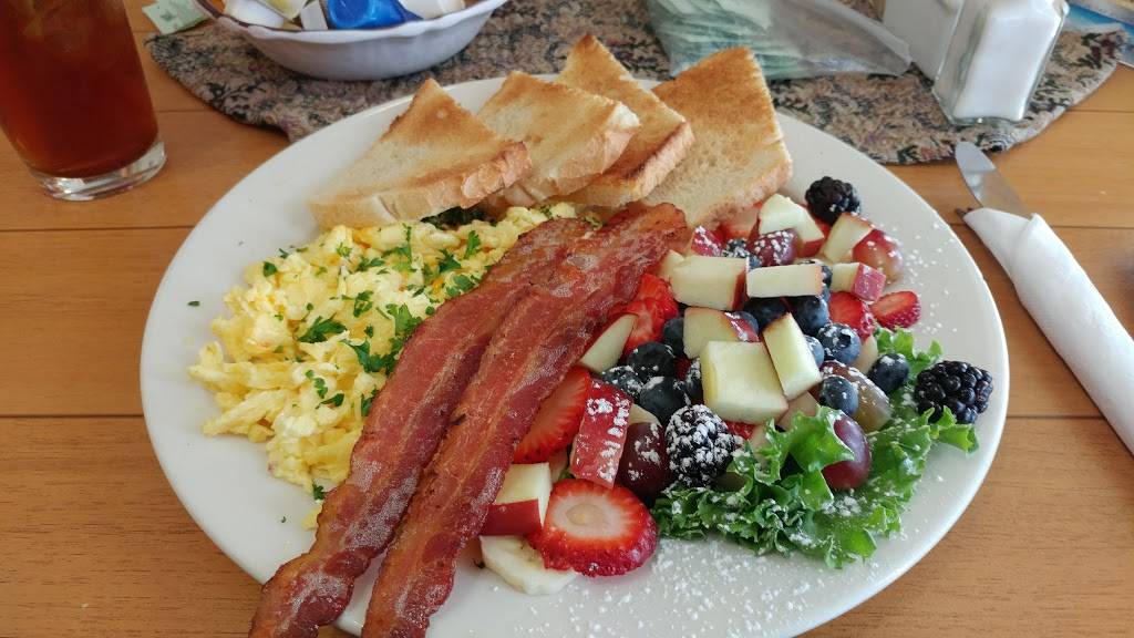 Bread Box Cafe | restaurant | 2372 Virginia Beach Blvd # 101, Virginia Beach, VA 23454, USA | 7574635500 OR +1 757-463-5500