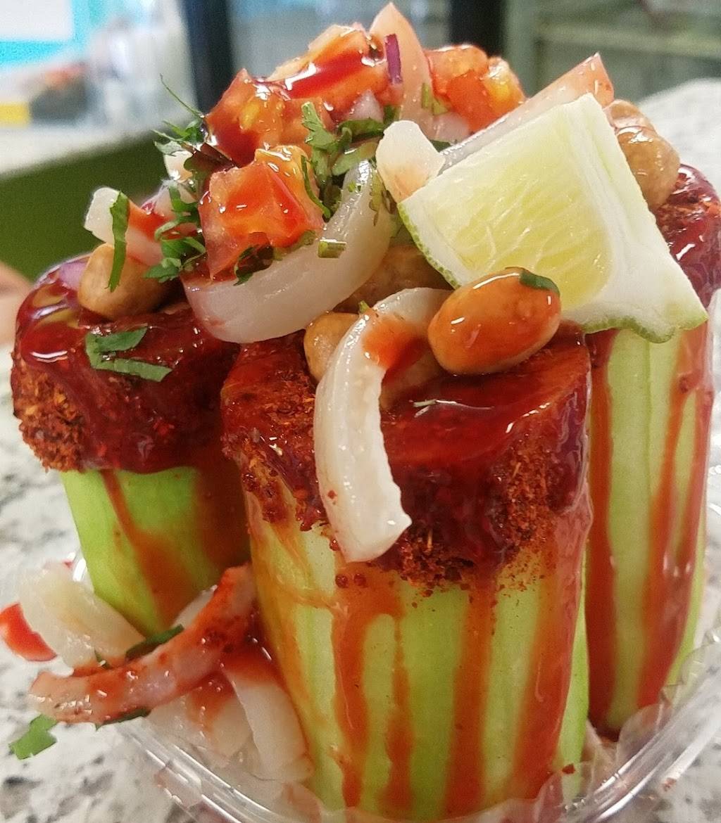 Locos, Sabrosos, y Picosos | meal takeaway | 7614 Clarewood Dr, Houston, TX 77036, USA | 2812362845 OR +1 281-236-2845